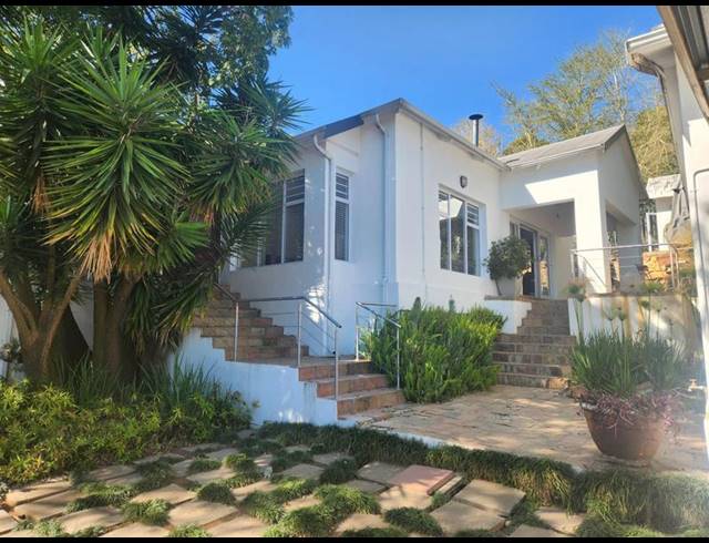 3 BEDROOM HOUSE FOR SALE IN KENSINGTON